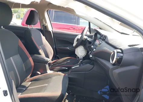 2023 Nissan Versa Sr z USA, uszkodzony, nr VIN 3N1CN8FV4PL870186